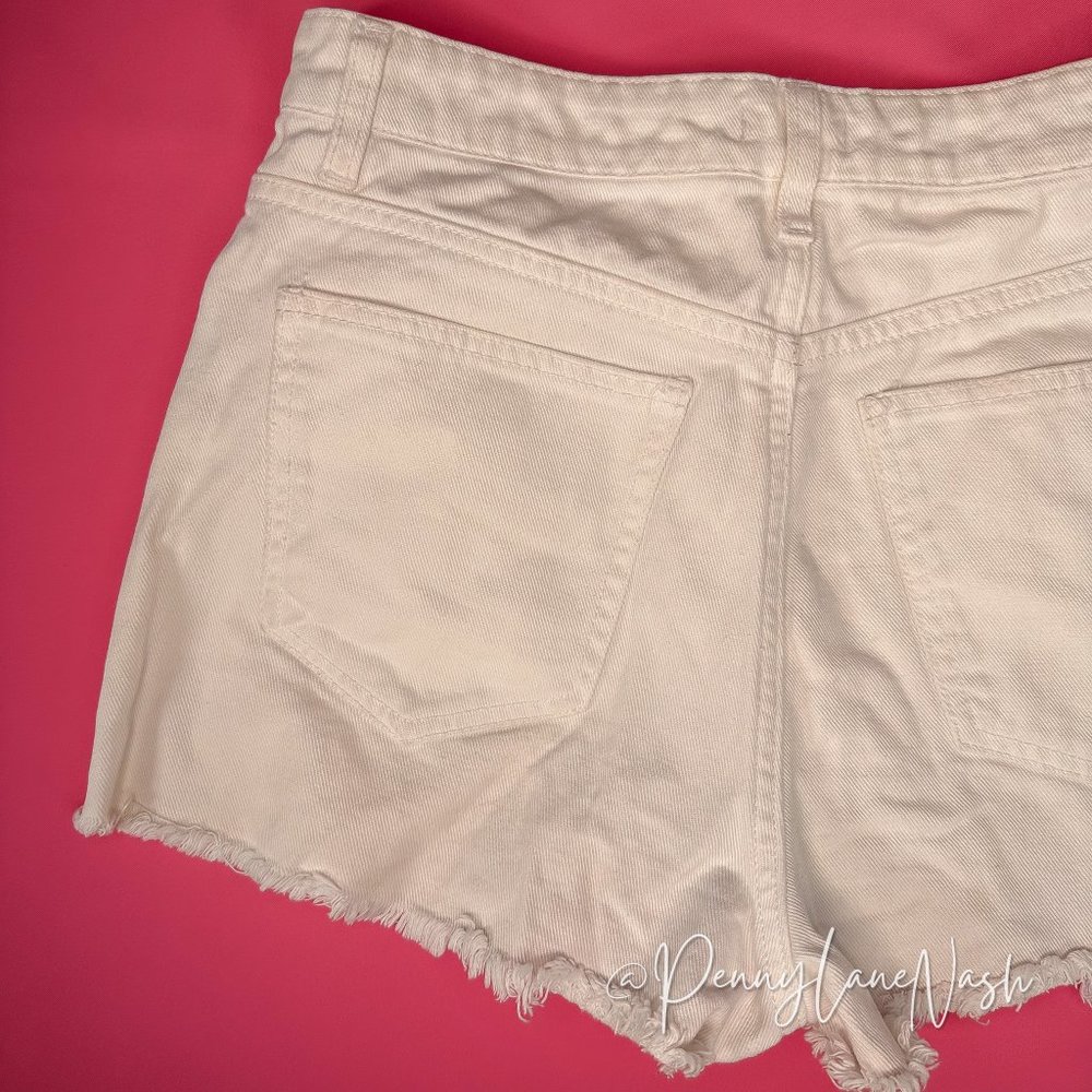 Harper Heritage White Cutoff High Rise Denim Short - Picture 6 of 10